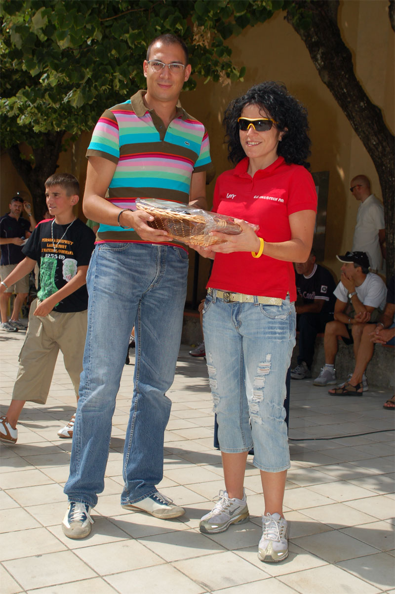 gal/2007/18 - Fondo Valdarbia - Pranzo e premiazioni/DSC_1673-01.jpg